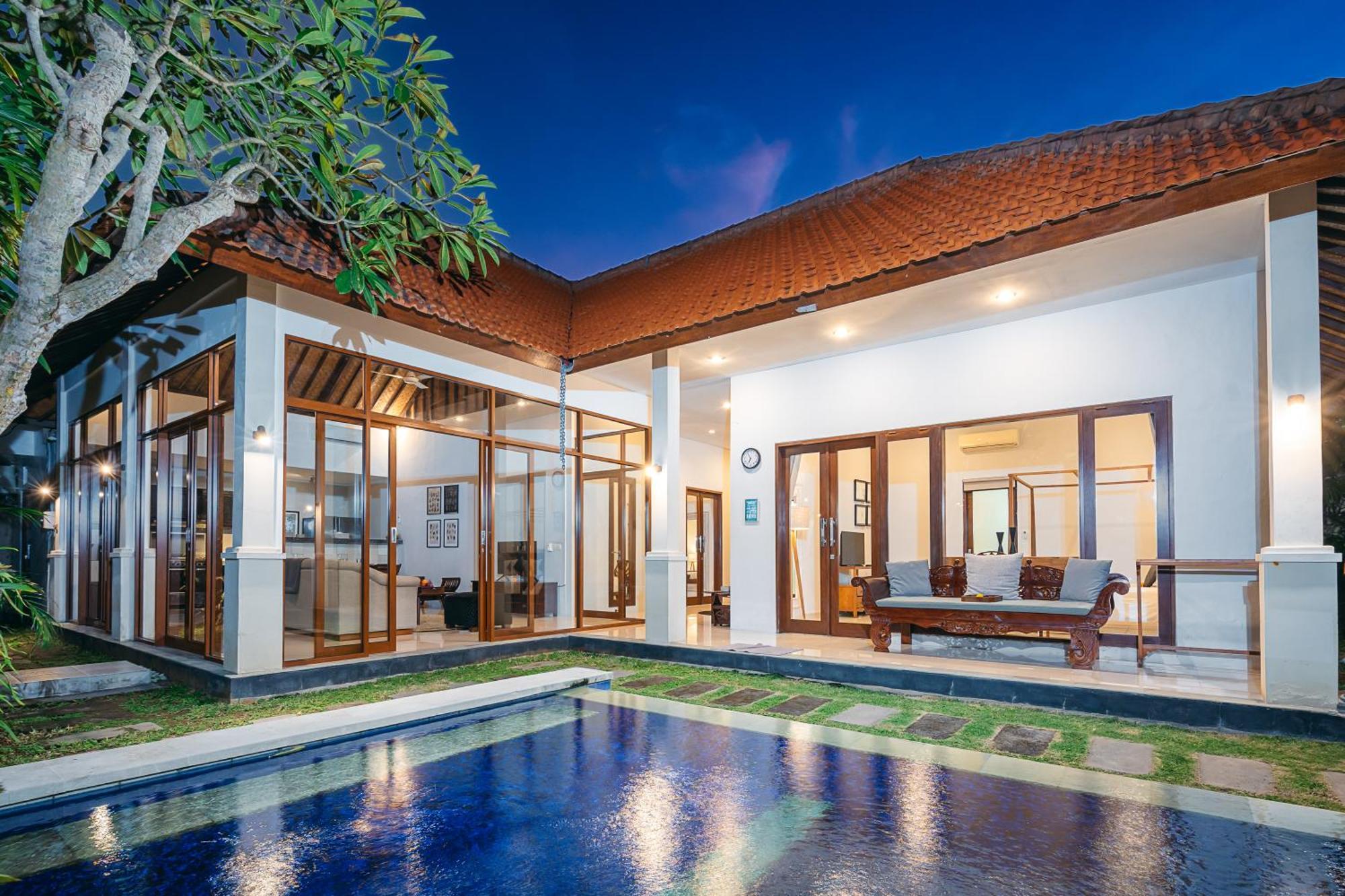 Mahayana Villa Batu Belig - Close To The Beach Canggu Εξωτερικό φωτογραφία