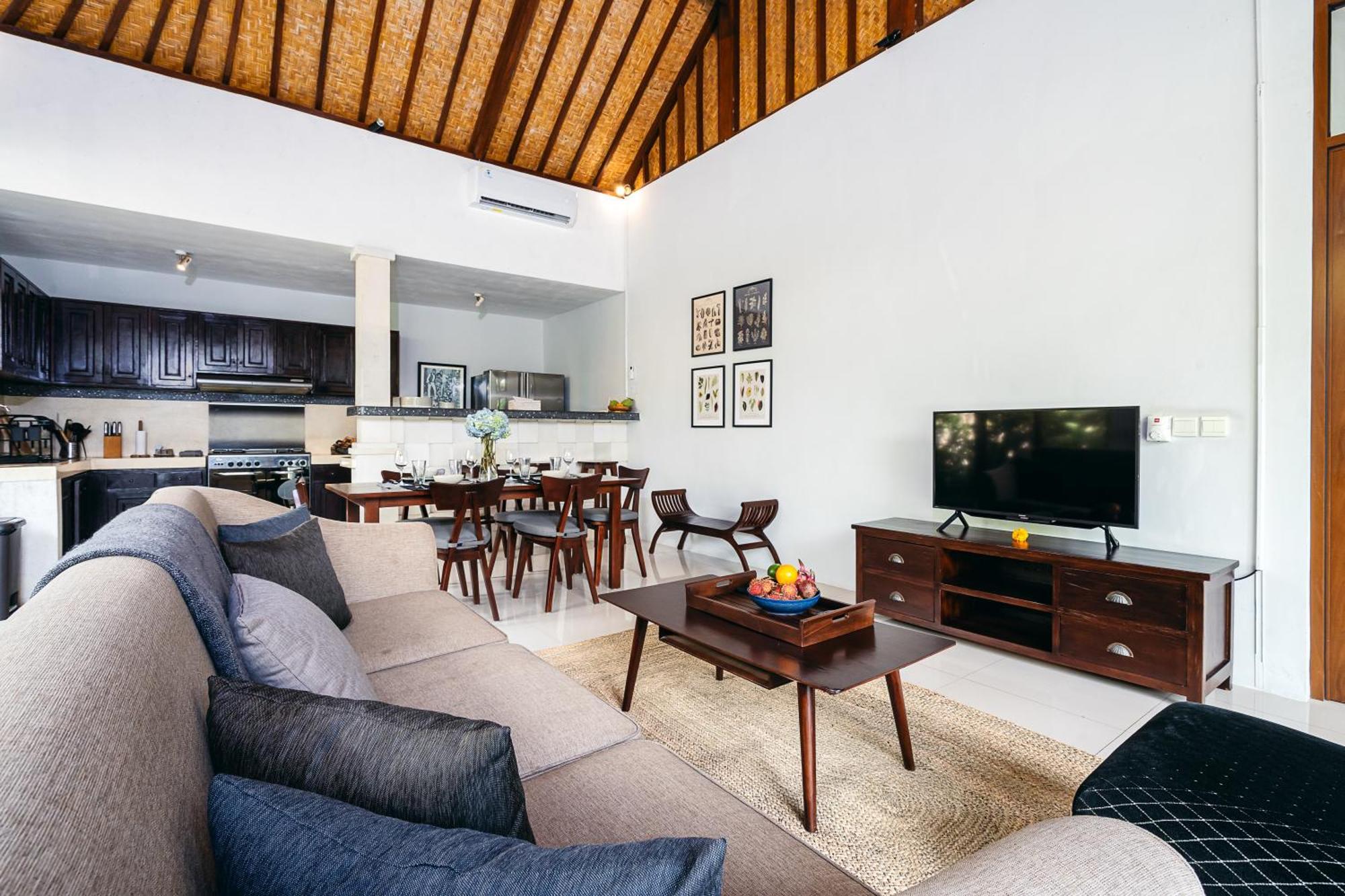 Mahayana Villa Batu Belig - Close To The Beach Canggu Εξωτερικό φωτογραφία