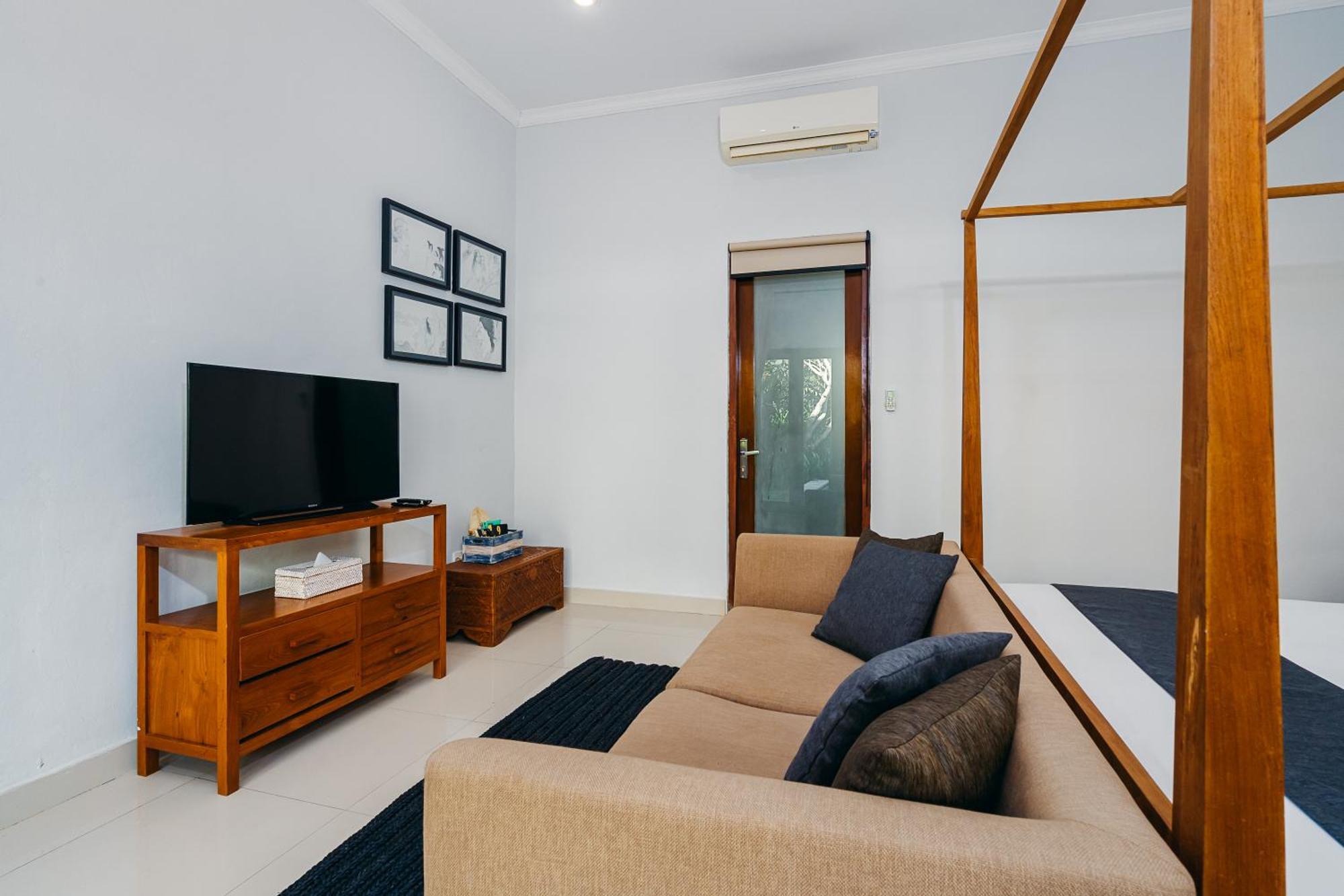 Mahayana Villa Batu Belig - Close To The Beach Canggu Εξωτερικό φωτογραφία