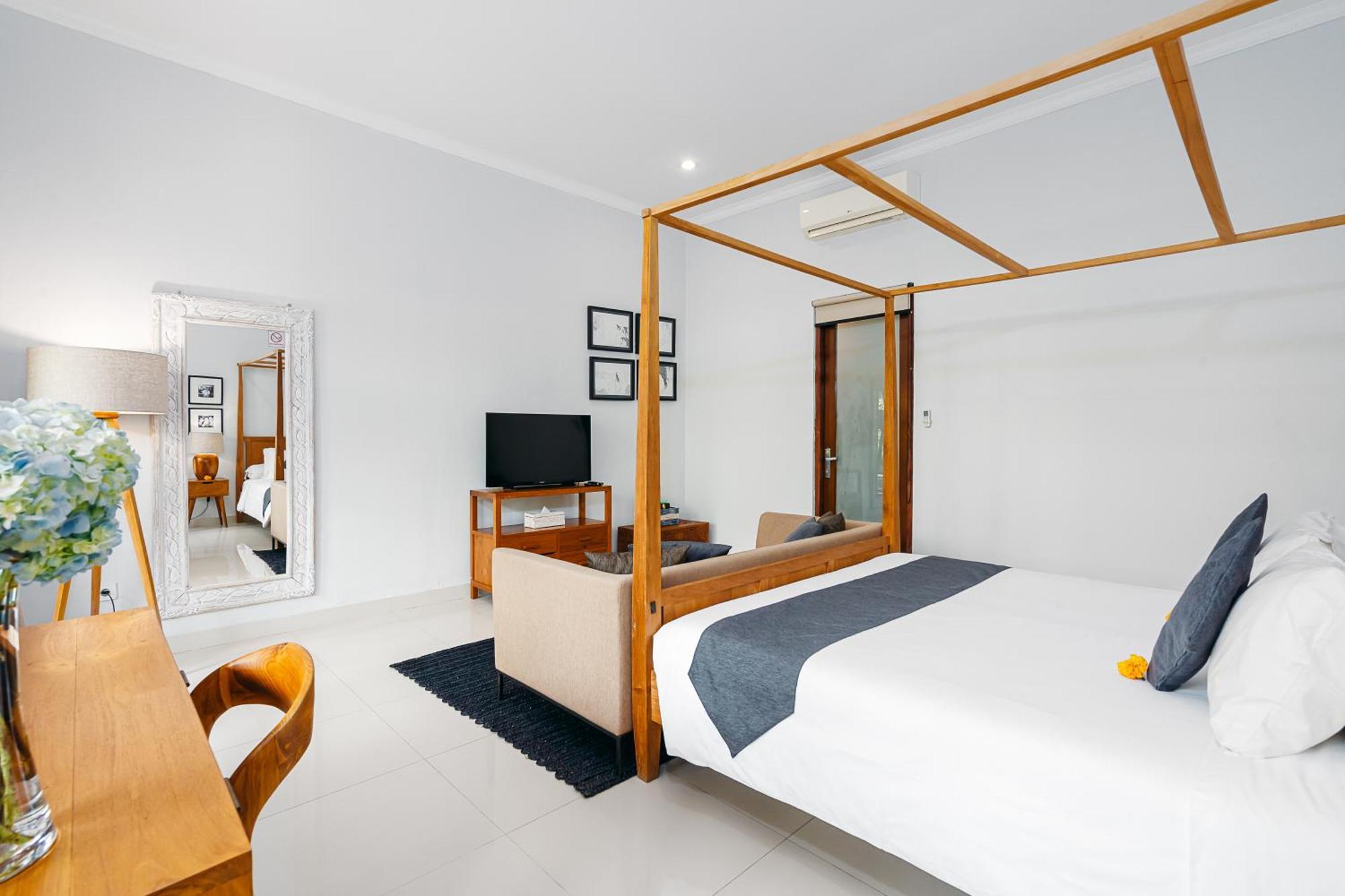 Mahayana Villa Batu Belig - Close To The Beach Canggu Εξωτερικό φωτογραφία